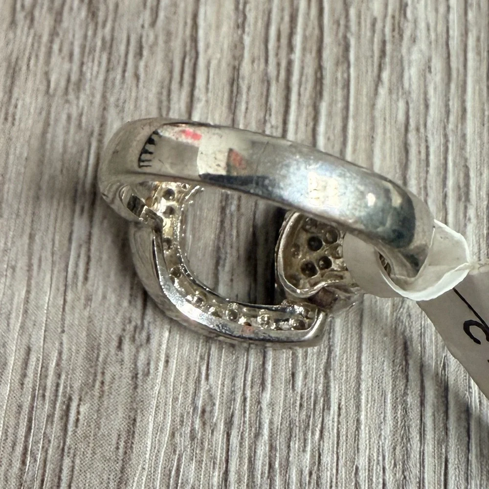 Elegant Sterling Silver Ring with‎ Crystal Accents .925